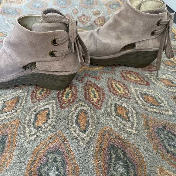 Fly London Yama Peep Toe Wedge - Picture 4 of 9